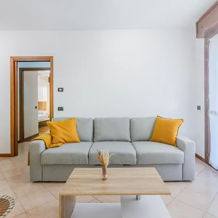 Apartment Parking & Free Wifi - Functional Modena