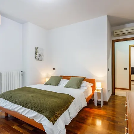 Apartamento Parking & Free Wifi - Functional *