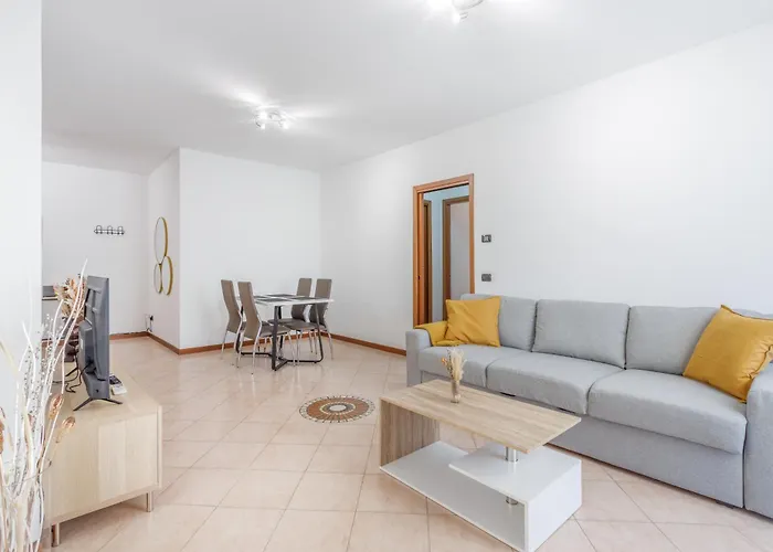 Parking & Free Wifi - Functional Διαμέρισμα Μόντενα