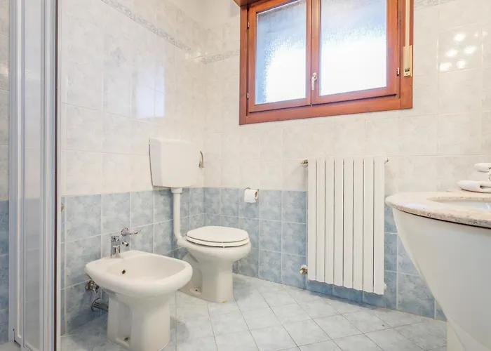 Parking & Free Wifi - Functional Διαμέρισμα Μόντενα