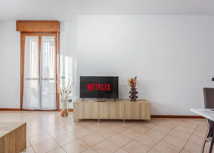 Parking & Free Wifi - Functional