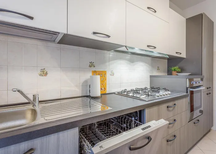 Parking & Free Wifi - Functional Διαμέρισμα Μόντενα